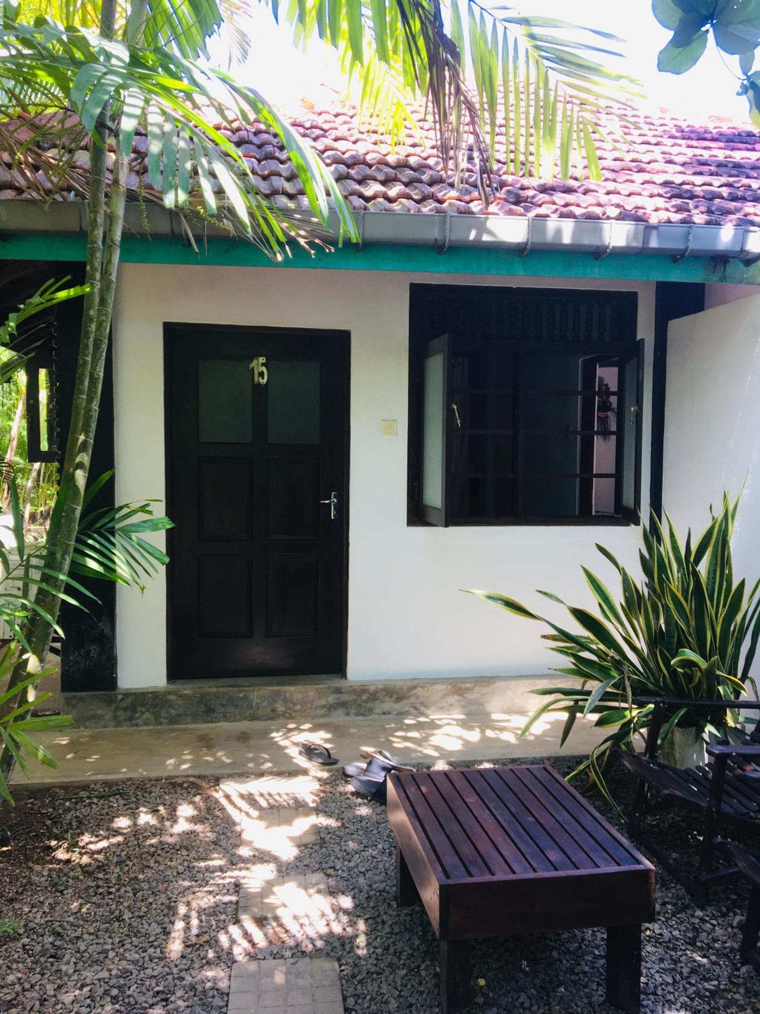 Turtle Eco Beach Matara Eksteriør bilde
